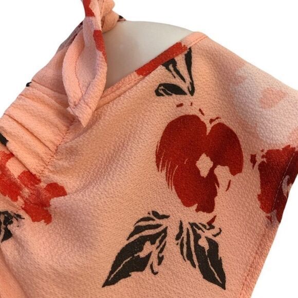 One Clothing floral shoulder tie short sleeve peach top Size L - Picture 2 of 5
